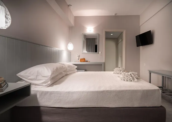 酒店 Castelli Hotel-adults Only 4*