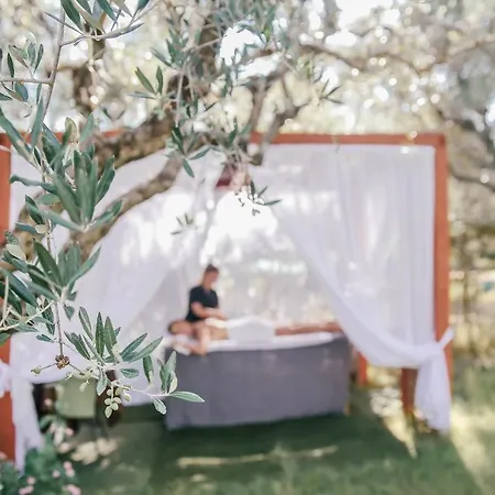 Ξενοδοχείο Castelli Hotel-adults Only 4*