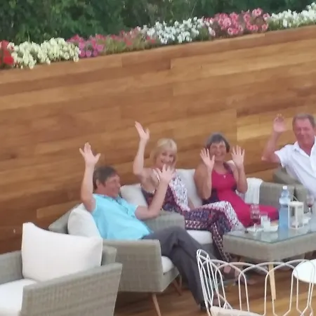 מלון Castelli Hotel-adults Only 4*